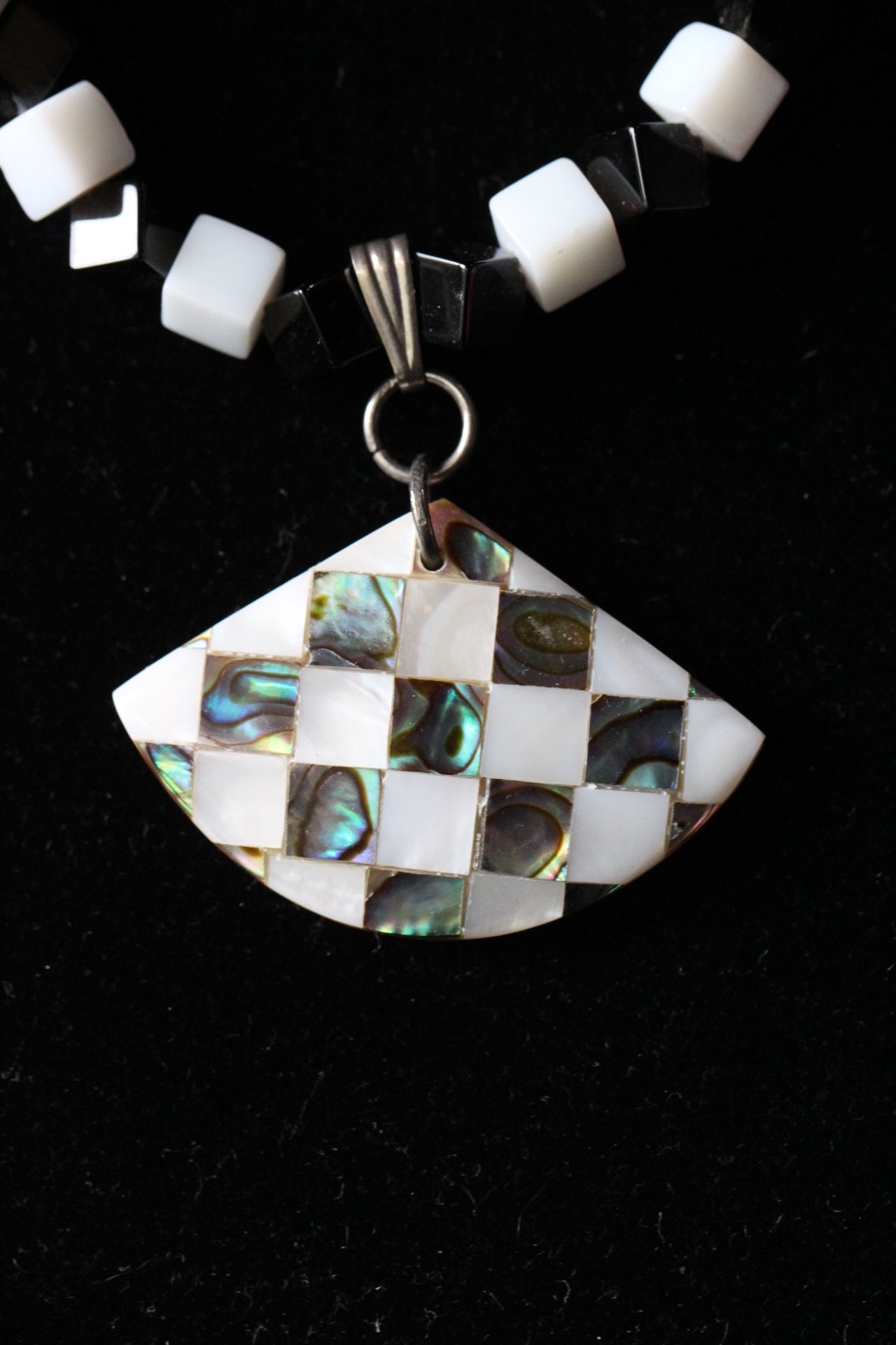 Black and White Glass Bead Cube Shape Necklace Checkered Flag Abalone MOP Pendant 21"
