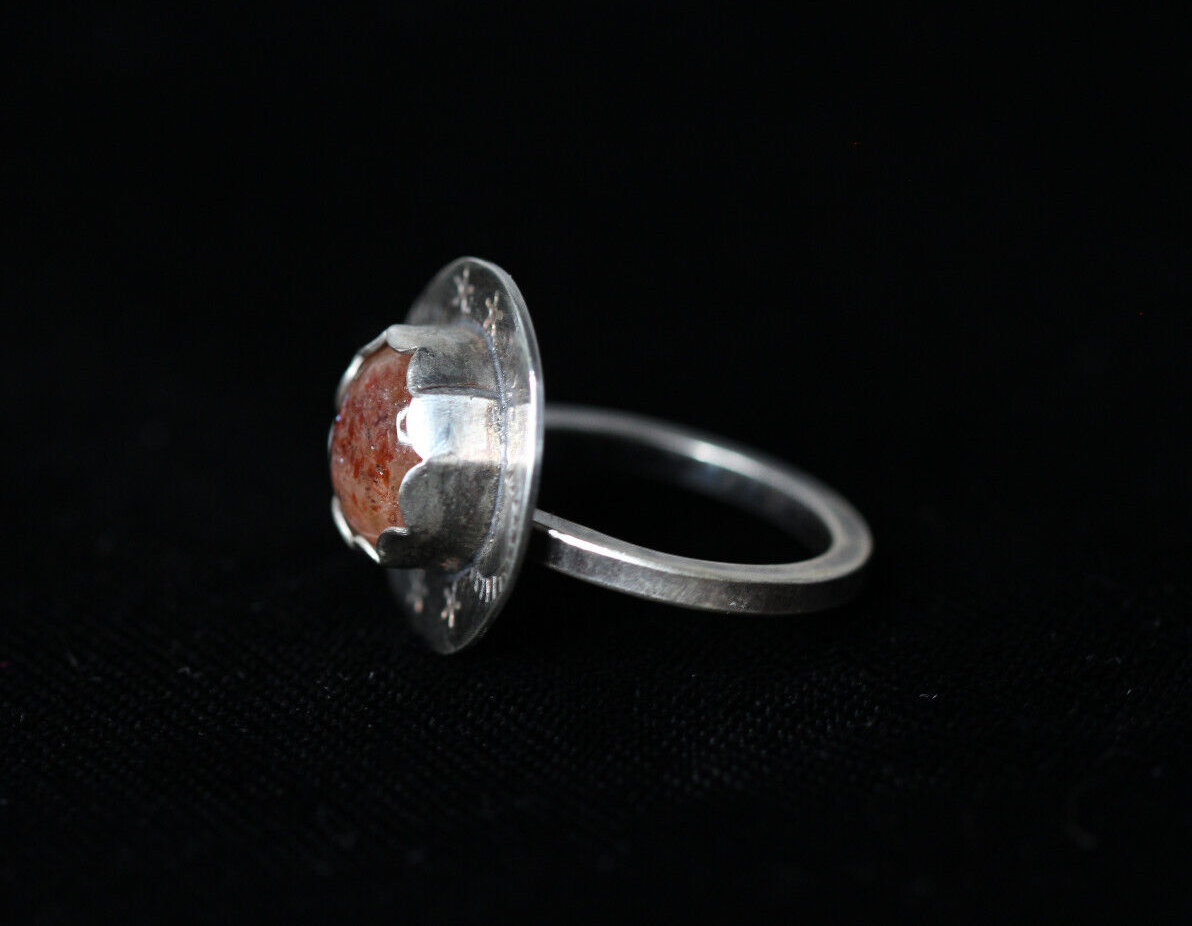 Sunstone Natural Round Cabochon Gemstone Celestial Design .925 Sterling Silver Band Ring Size 8