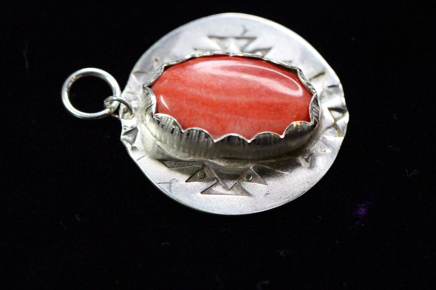 Spiny Oyster Oval Cabochon Natural Shell Gemstone 925 Sterling Silver Pendant 1"