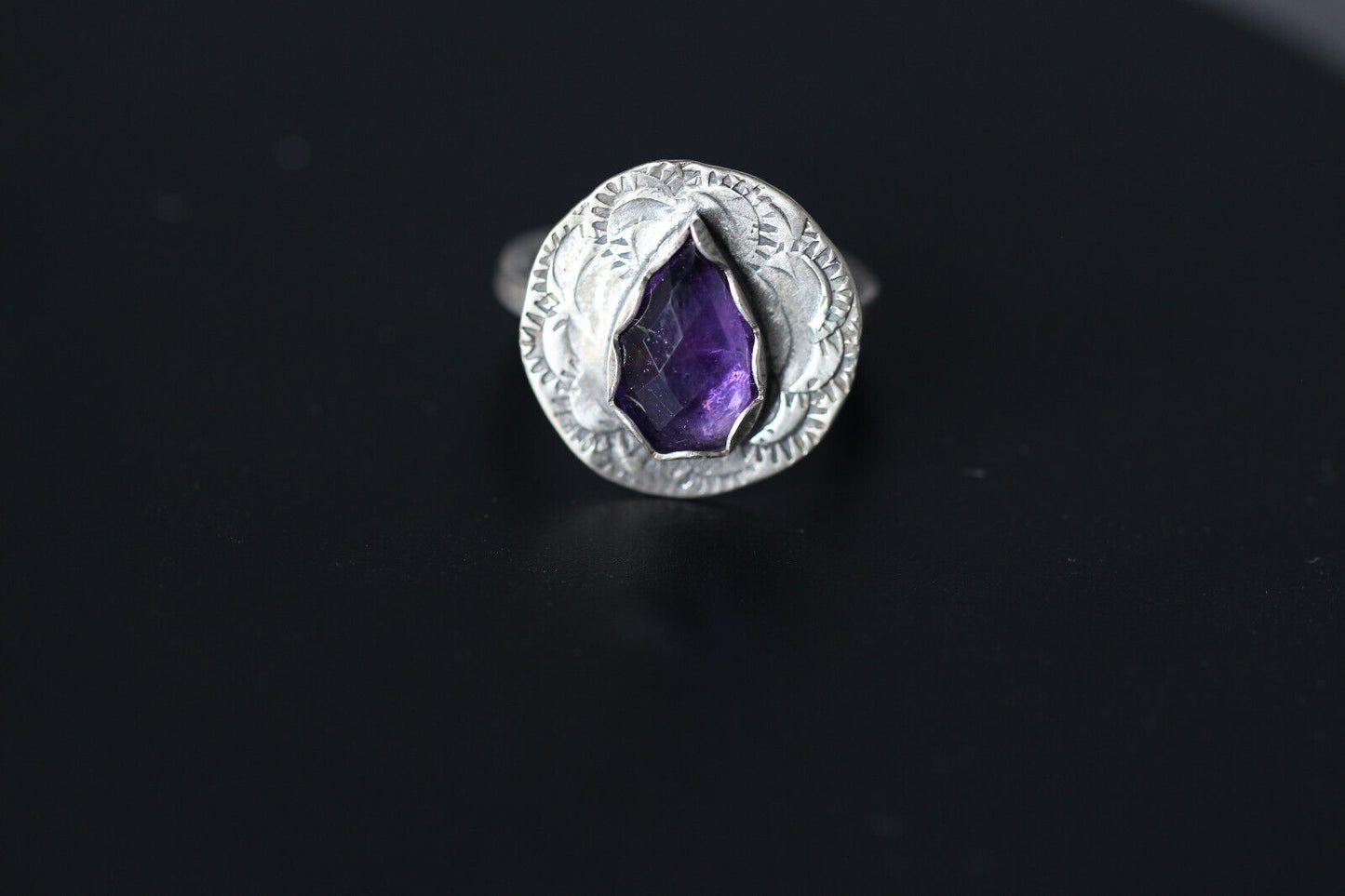 Amethyst Purple Faceted Cabochon Gemstone .925 Sterling Silver Ring Size 8.5