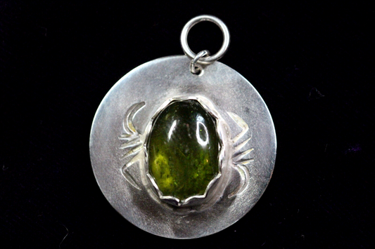 Peridot Oval Cabochon Natural Green Gemstone .925 Sterling Silver Pendant 1"