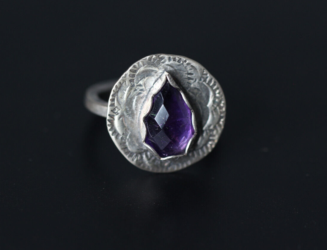 Amethyst Purple Faceted Cabochon Gemstone .925 Sterling Silver Ring Size 8.5