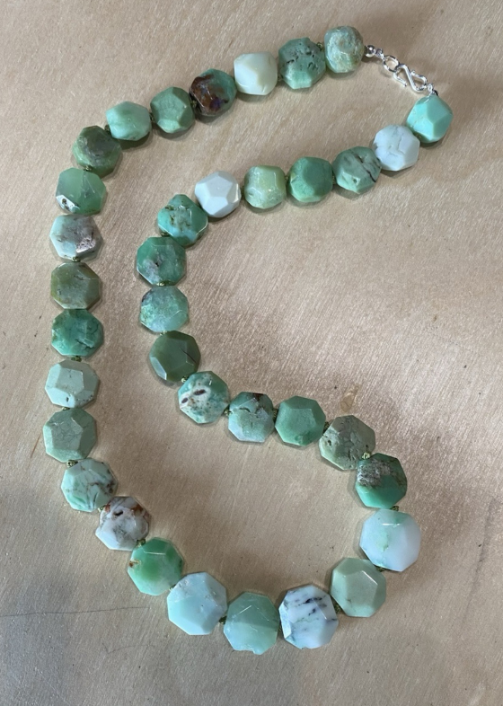 Chrysoprase Green Octagon Shape Natural Gemstone Silk Knot Hand Tie Necklace 23"